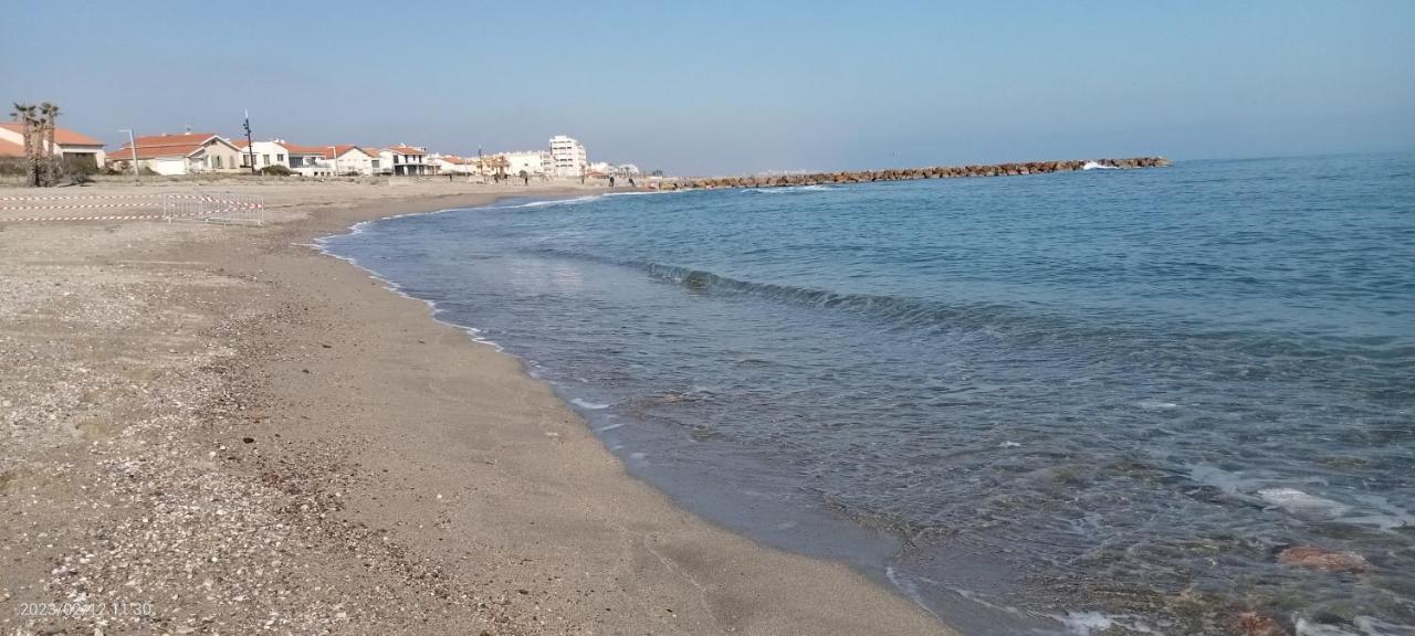 Le Liberte Plage Et Port Saint-Cyprien (Pyrenees-Orientales) Exterior foto